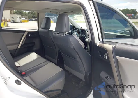 2015 Toyota Rav4 Limited z USA, uszkodzony, nr VIN 2T3YFREV6FW166733